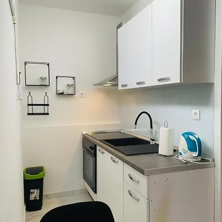 With Parking Space - 21873 Apartment Vodice