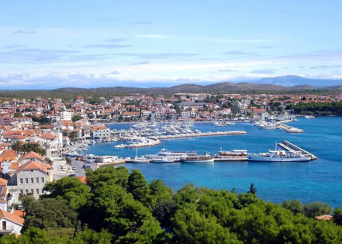 Appartement With Parking Space - 21873 *